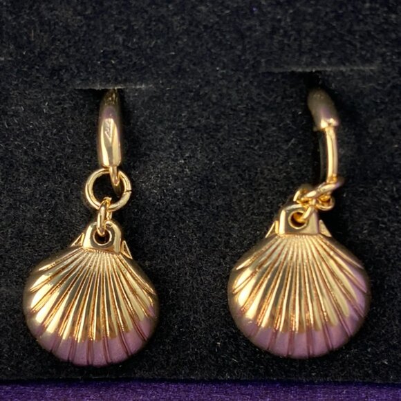 14K Gold Shell Danity Earrings - Picture 3 of 7